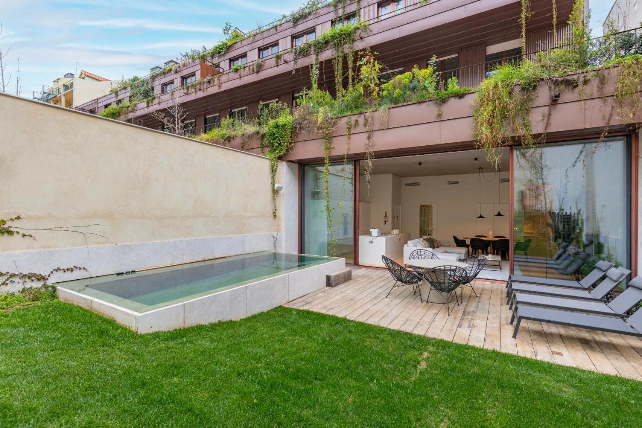 Hidden Pearl W/ Patio & Pool By Lovelystay Лиссабон Экстерьер фото
